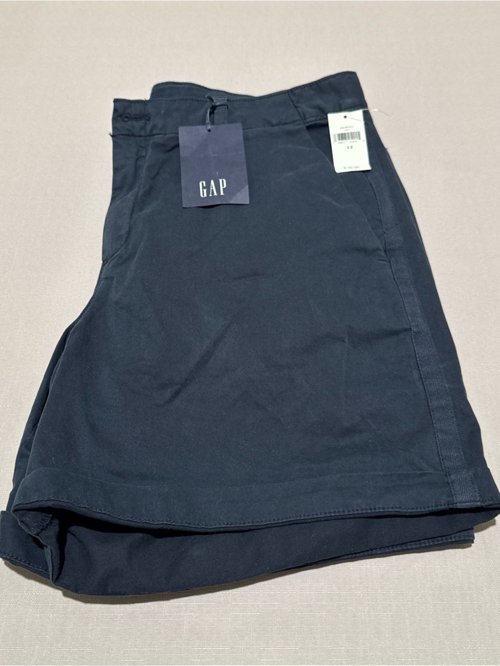 Gap relaxed girlfriend size 12 navy shorts- NWT $39.95